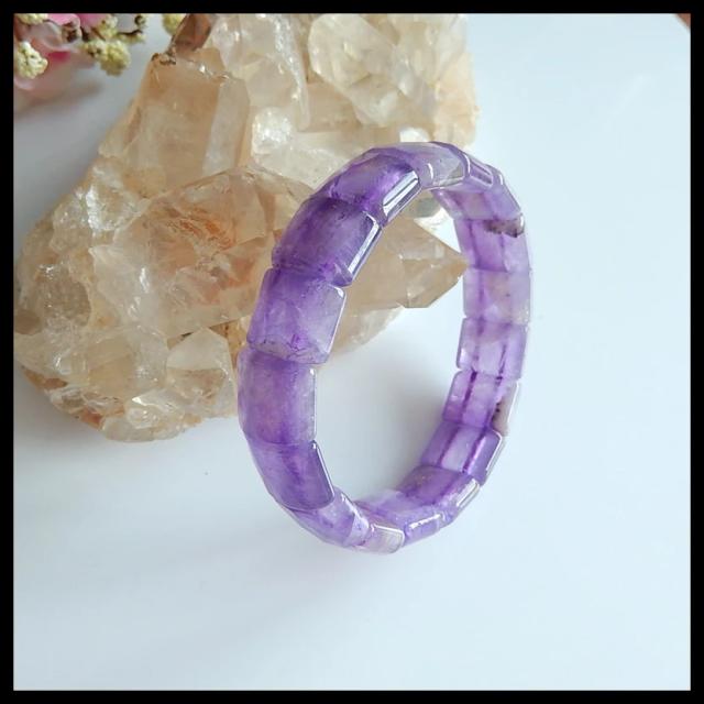 Pulseira de Ametista Artesanal com Pedras Preciosas para Mulheres - Joia Exclusiva 15x12x7mm, 40.9g
