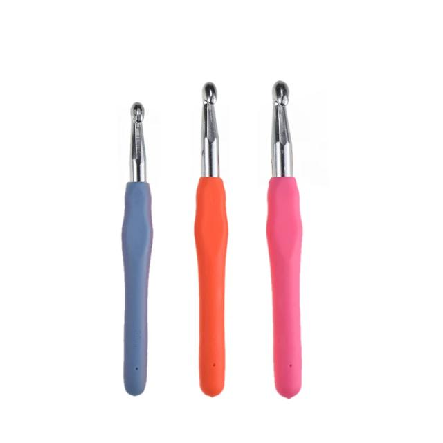 Conjunto de Agulhas de Crochê Grandes 8.0mm, 9.0mm e 10.0mm com Cabo Confortável - Perfeito para Mães e Apaixonadas por Tricô