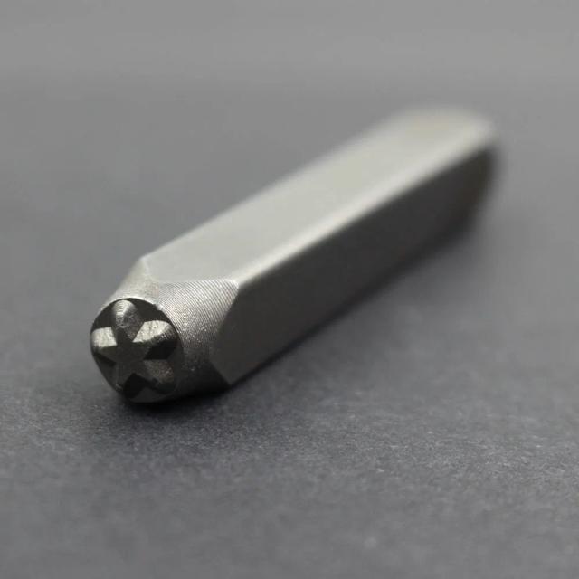 Ferramenta de Perfuração para Carimbo de Couro em Aço Carbono - DIY Artesanato Metálico, Molde para Impressão e Perfuração de Jóias, 1 Unidade