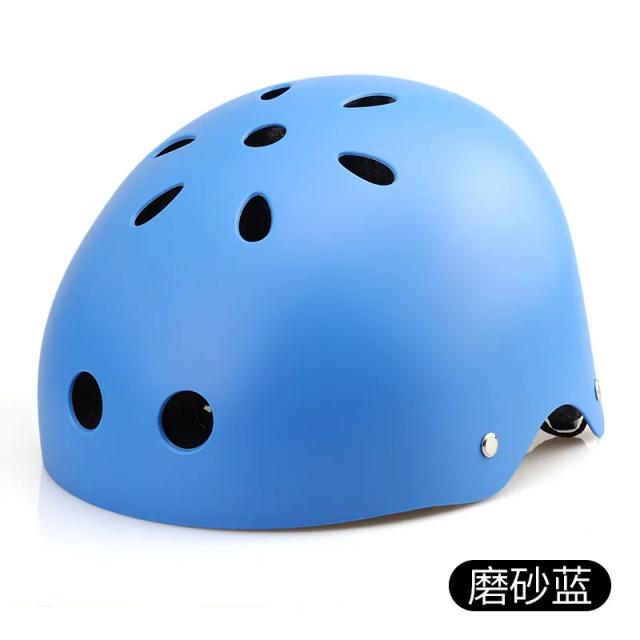 Capacete de Ventilação Leve para Skate e Ciclismo - Ideal para Adolescentes e Adultos em 3 Tamanhos
