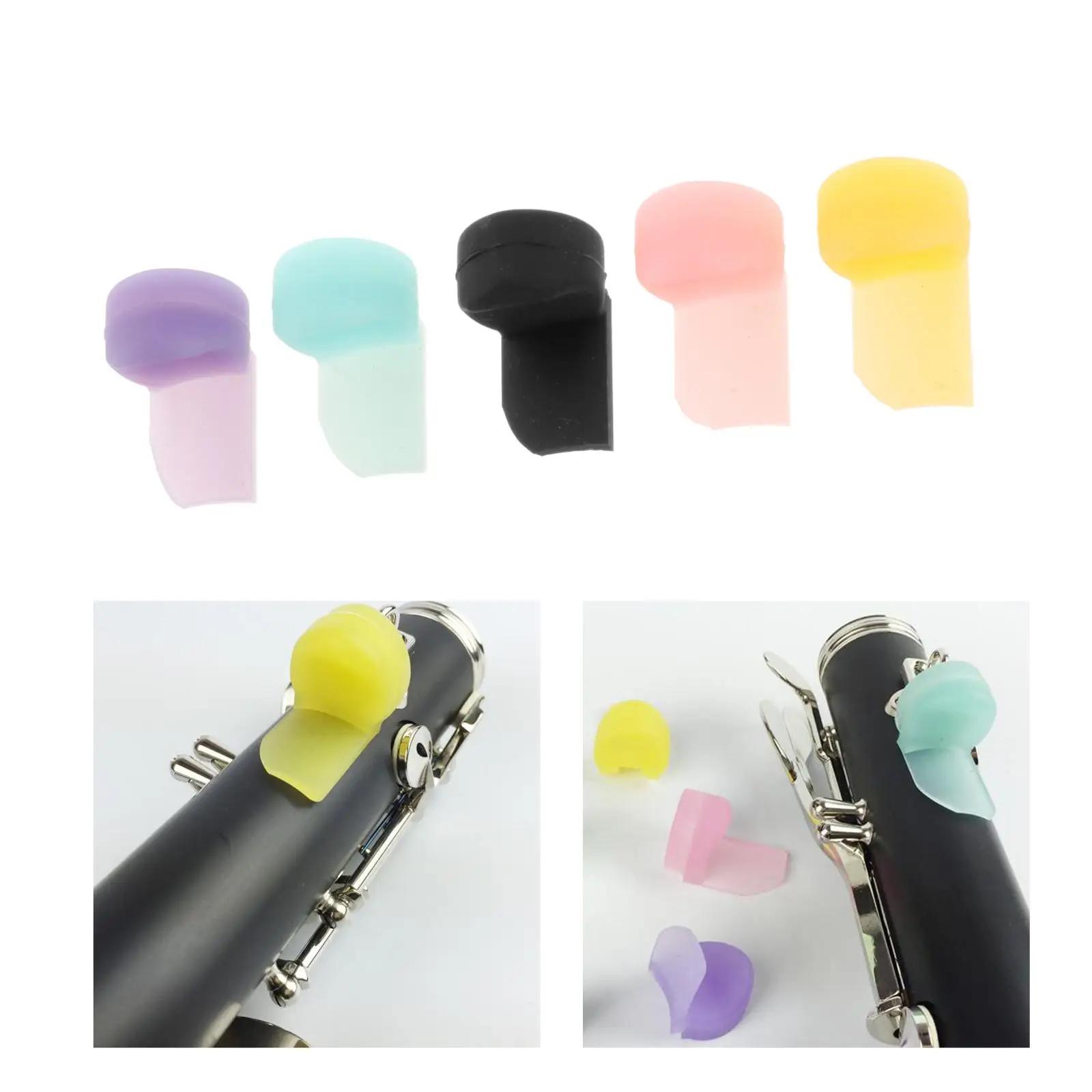 5 pçs silicone clarinete polegar resto dedo titular bocal tampa almofada ajuda a manter a posição correta do dedo - Image 1