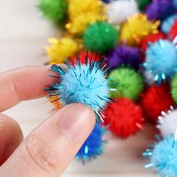 50pcs Pompoms Coloridos 15mm 25mm para Bonecas Garment Handmade Material Soft Fluffy Pom Poms Bola Para Crianças DIY Brinquedos Acessórios - Image 2