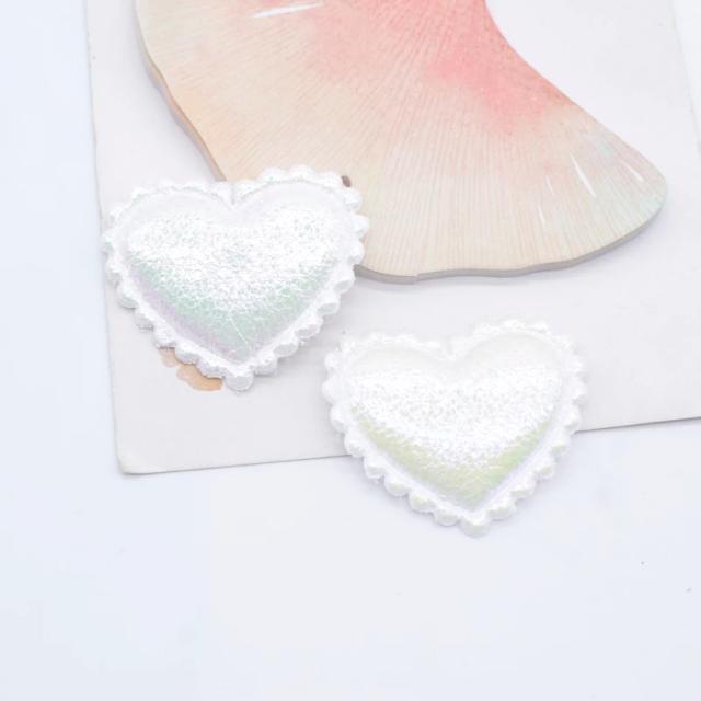 Conjunto de 40 Apliques em Glitter Coração 38x32mm para Roupas, Chapéus e Artesanato - Suprimentos DIY de Costura e Decoração de Acessórios.