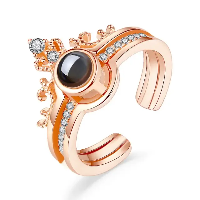 Caixa de Exibição Elegante para Anéis de Noivado e Casamento com Design 3D em Vermelho e Flor Rosa, o Presente Perfeito para o Amor