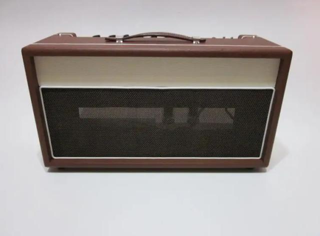 Amplificador de guitarra vintage de 30W com reverb e tremolo, 1x12, tubo marrom