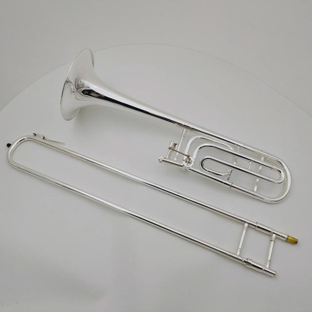 Venda Tenor Trombone Bb/F Sliver Banhado com Bocal e Caso - Frete Grátis!