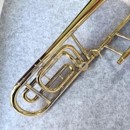 Alta qualidade bach bb-f # tune tenor trombone ouro laca novo bb trombone instrumento musical frete grátis - Image 4