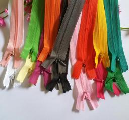 Alipress-Invisible Nylon Bobina Zíperes, Mix Color, DIY, Costura, Almofada, Voltar, Ferramentas Tailor, 28cm, 3 #, 10Pcs, Lot - Image 2