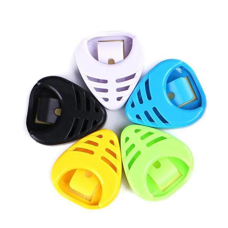 Suporte de palheta para guitarra, mini caixa de plástico, estilo pegajoso para violão, guitarra elétrica, baixo, ukulele, acessórios, 1 peça - Image 1