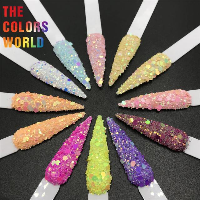 Decoração de Unhas com Glitter Perolado: Acessórios Brilhantes e Rígidos para Arte de Unhas