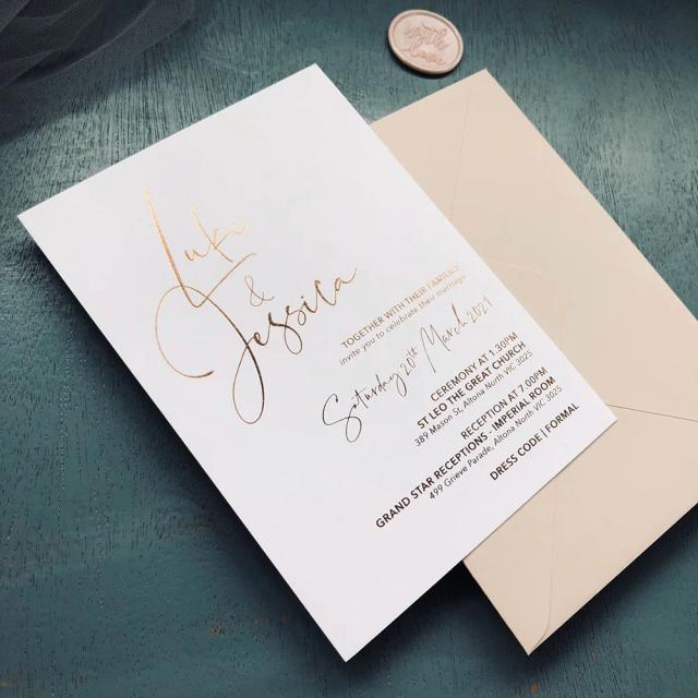 Celebre o Amor: Convite Exclusivo para um Casamento Inesquecível