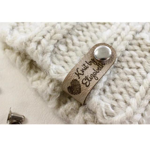 Etiquetas Artesanais Personalizadas em Couro com Rebites - Conjunto de 30 Peças para Roupas e Acessórios DIY