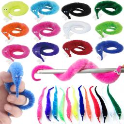 Twisty Worm Magic Toys for Kids, Worm engraçado em uma corda, Feiticeiro, Favores de festa mágicos, Natal, Halloween, Novo, Truque estranho - Image 1