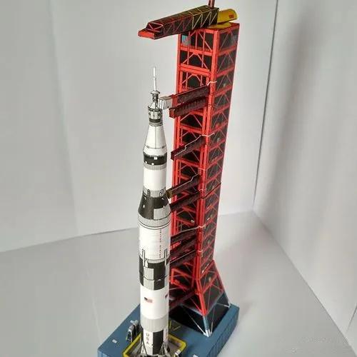 1:300 escala uss saturn v foguete e lançamento almofada diy artesanato papel modelo kit brinquedo artesanal quebra-cabeças - Image 1