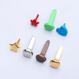 Piercing piercing de metal com fecho, utensílio para álbum de fotos, artesanato, decoração prática, 100 peças - Image 1