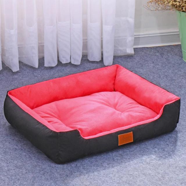 Cama Impermeável Quente e Confortável para Cães, Ideal para Todas as Estações - 68x55cm