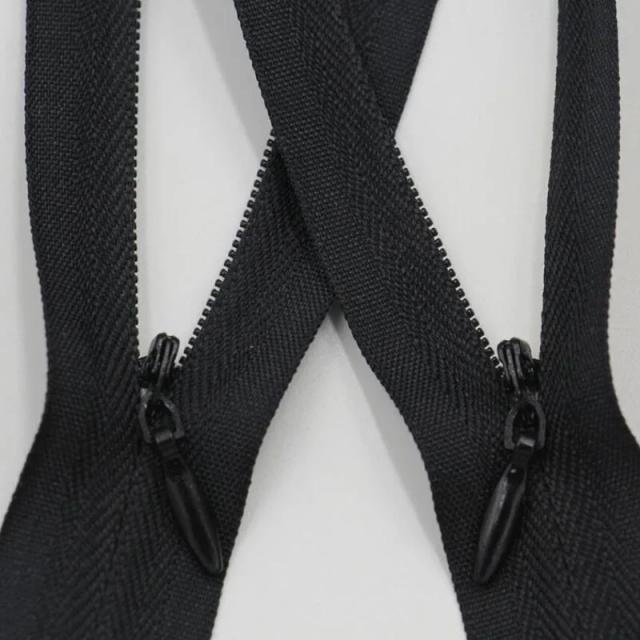 Conjunto de 8 Zíperes Invisíveis em Nylon para Costura - Comprimentos de 28 a 60 cm nas Cores Preto, Branco e Bege