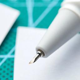 Faca de cortar papel para estudantes, ferramenta de corte de livros de recortes a5, suprimentos para diy, 1 peça - Image 1