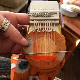 10/14/28 agulhas diy antigo pequeno tear darning máquina mini tecelagem loom mender tecer ferramenta fio mão tricô máquina - Image 3