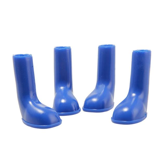 Botas de chuva antiderrapantes portáteis para cães e gatos, impermeáveis e em vários tamanhos S, M e L.