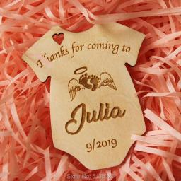 Lembrancinhas de madeira para chá de bebê com pegada de anjo, gravadas, imã de geladeira para save the date, casamento, aniversário, chá de noiva e outros - Image 2