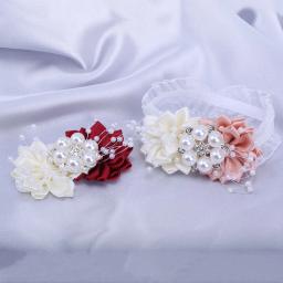 Pérola Rhinestone Corsage de pulso para senhoras, pulseira elástica para a noiva e dama de honra, DIY Wedding Party Props, venda quente, novo, SW049 - Image 4