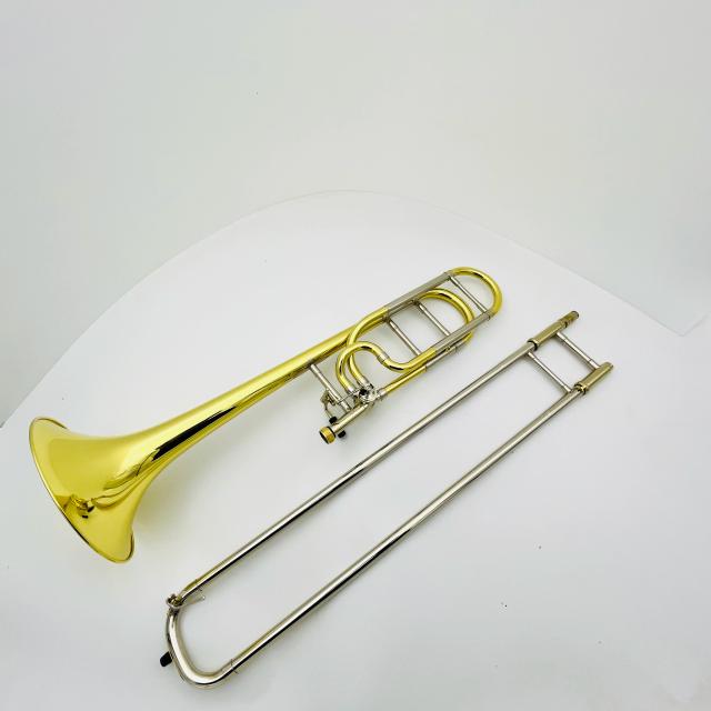 Trombone Bb/F Brass Plated com Case - Instrumento Musical de Alta Qualidade com Frete Grátis