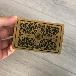 Cartão original para cosplay, acessório para hotel, 2 peças, coleção de presentes para homens e mulheres - Image 5
