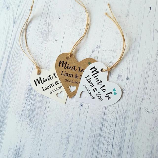 Etiquetas de presente personalizadas para casamento com nomes dos noivos