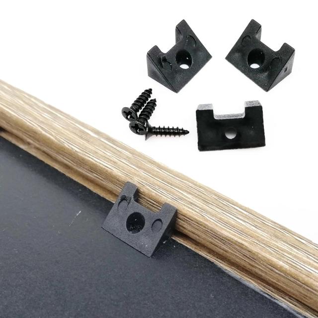 Pack com 50 Clips de Plástico Preto para Fixação de Quadros e Pinturas em Óleo com Parafuso