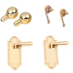 Liga porta pull alças para bonecas, acessórios em miniatura, Dollhouse para crianças, brinquedos para crianças, fechaduras, 1:12, 2 peças por lote - Image 1