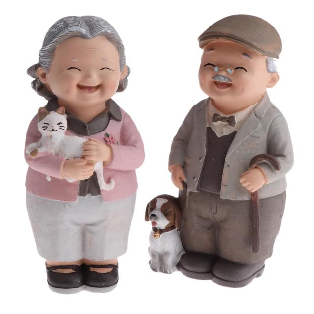 Estatuetas de Casal em Resina para Decoração: Presentes de Aniversário e Casamento para Celebrar o Amor na Melhor Idade