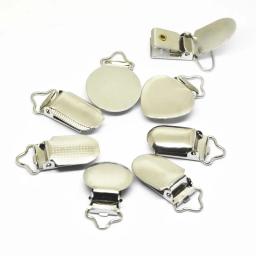 Prendedor chupeta lisa de metal prateado, de bebê, com bolinhas redondas, com fecho de coração, acessórios de vestuário, inserção de plástico 30 peças - Image 2