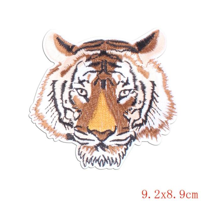 Patches de Bordado e Adesivos DIY para Personalizar Roupas e Acessórios com Tigre e Emblemas Exclusivos