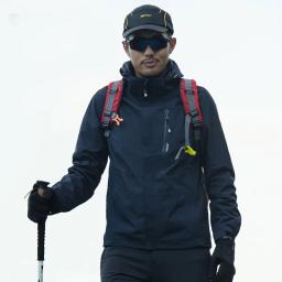 Alpinismo ao ar livre Jaqueta de Carga de Tecido De Linho À Prova D' Água à prova de Frio-Engrossar Com Reflexiva Strip de Escalada Casal Casaco Solto - Image 4