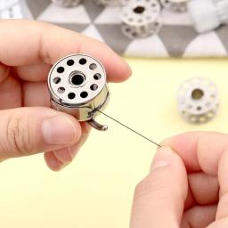 Caixa de bobina para máquina de costura de aço inoxidável, bobinas para máquina de costura doméstica, agulhas para artesanato de bordado diy - Image 6