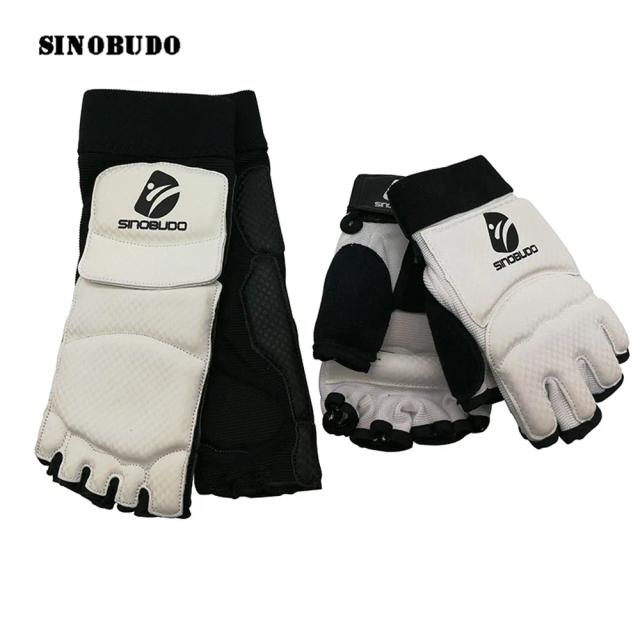Equipamento de Treinamento em Taekwondo: Luvas e Protetores para Mãos e Pés