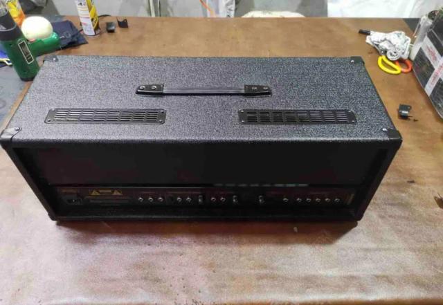 Amplificador de Tubo Grande de Alto Ganho 120W com Pré-Amplificação 2x6550 e 6x12AX7 em 8 Ohms