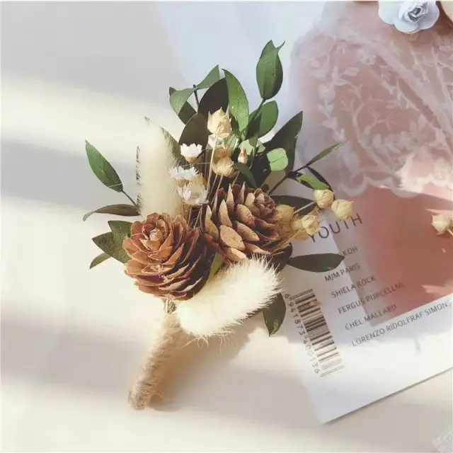Flores Eternas Secas para Casamento: Acessórios Elegantes para Noivos e Pais, Incluindo Flor de Peito, Lapela e Flor de Pulso