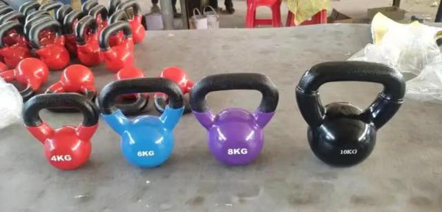 Kettlebell Colorido de Vinil para Treinamento em Casa e Fitness - Equipamento de Levantamento em Atacado da China