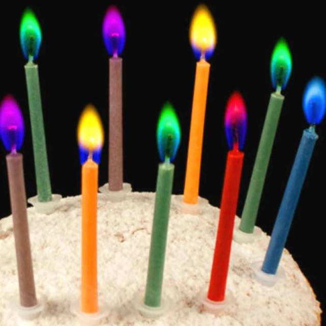 Velas Multicoloridas para Decoração de Bolo - Chamas Seguras e Coloridas para Casamentos e Aniversários, Pacote com 12 Peças