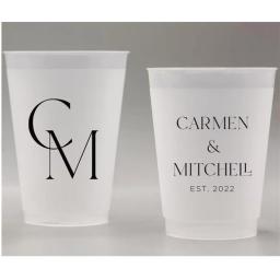 Copos flexíveis inquebráveis foscos personalizados, copos personalizados para lembrancinhas de casamento, lembranças de casamento, casamento minimalista, casamento moderno - Image 1