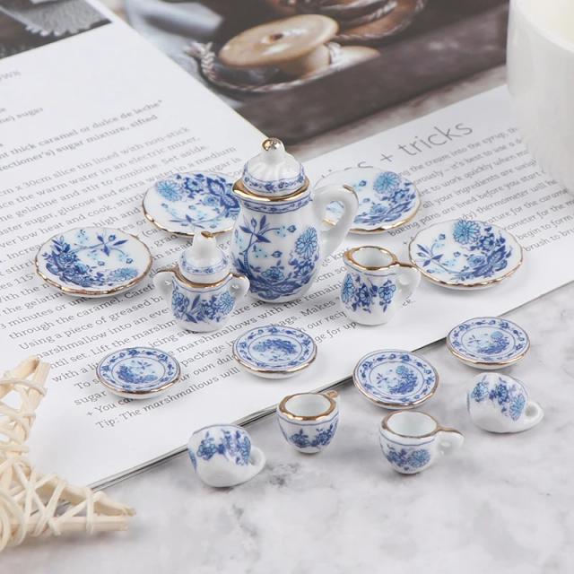 Conjunto de Chá em Porcelana para Casa de Bonecas 15 Peças