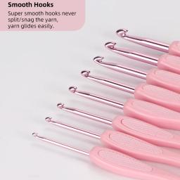 Conjunto de ganchos de crochê de 8 tamanhos, multicolorido, agulhas de crochê suaves e confortáveis, ganchos de crochê ergonômicos com estojo para mãos artríticas - Image 6