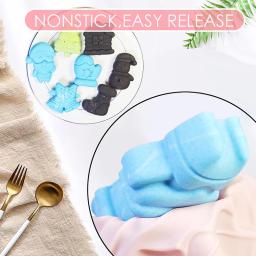 2pcs Moldes de silicone de Natal Moldes para bolos de chocolate e doces de Natal Boneco de neve Árvore do Pai Natal Moldes para pastelaria com pincel - Image 3