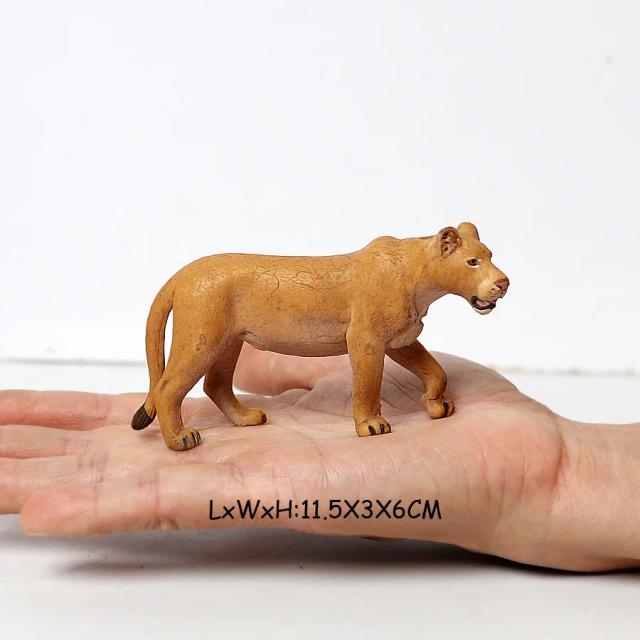 Figuras de Animais da Selva Leão e Leoa Brinquedo Colecionável