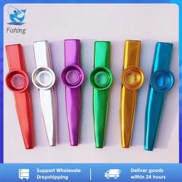 Lightweight Metal Kazoo Flauta para iniciantes, portáteis, amantes da música, instrumento de sopro, design simples, Kazoos, 1-10pcs - Image 1