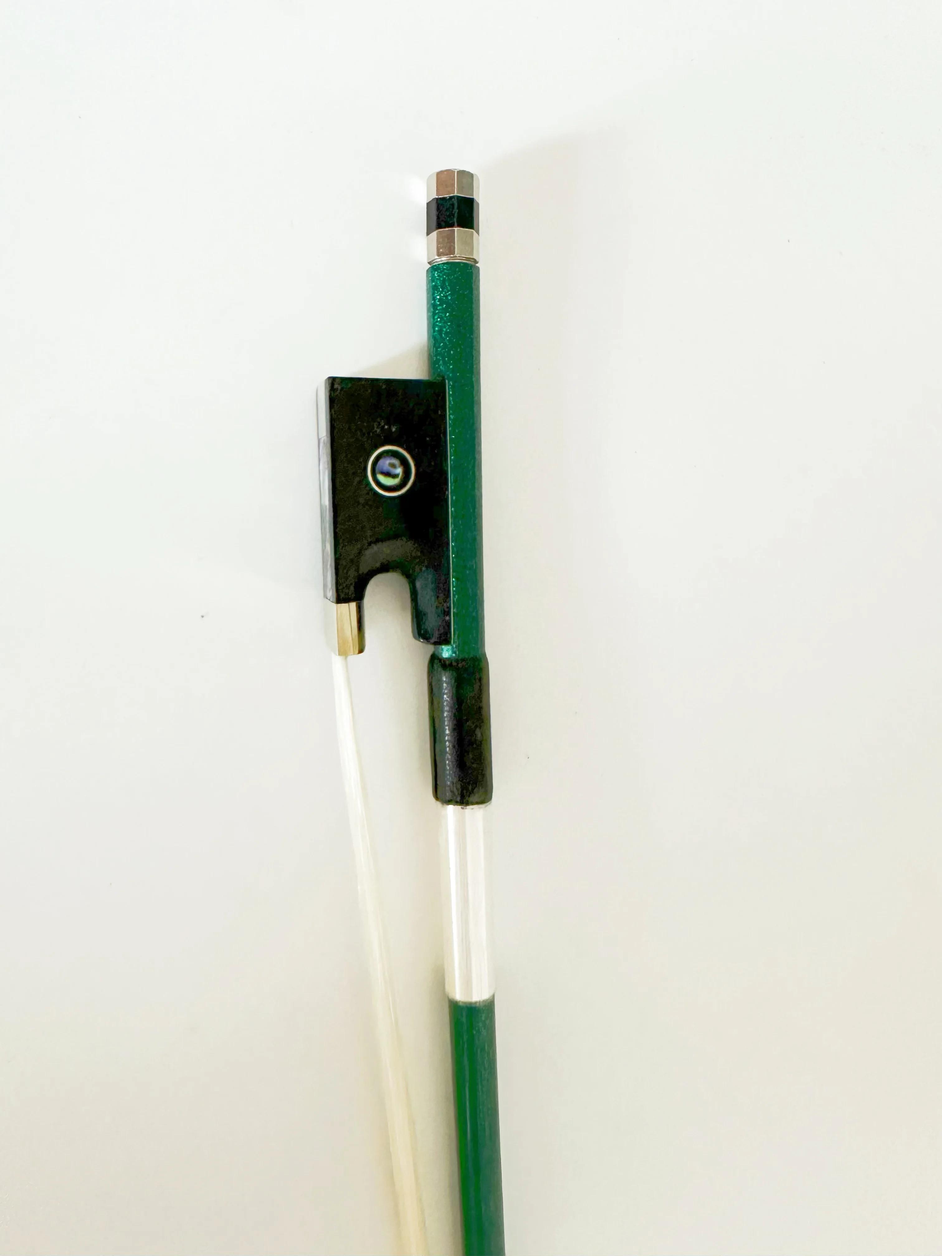 Fibra do carbono colorido violino arco, alta qualidade, 4/4, profissional - Image 1