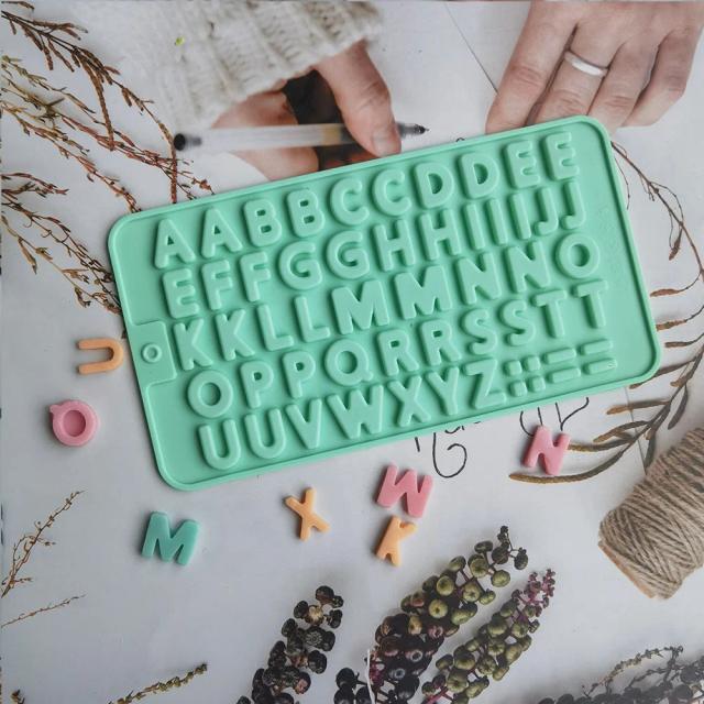 Molde de Silicone Letras e Números para Chocolate e Doces