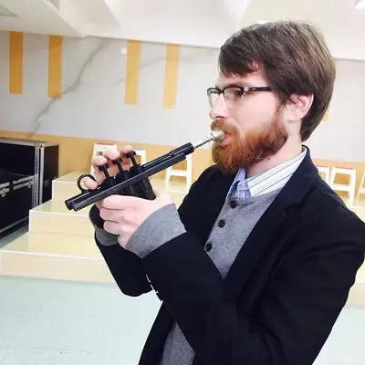 Trompete Profissional para Adultos e Crianças: Ferramenta Prática para Treinamento e Aprendizagem com Pistão Especializado e Prática de Dedilhado